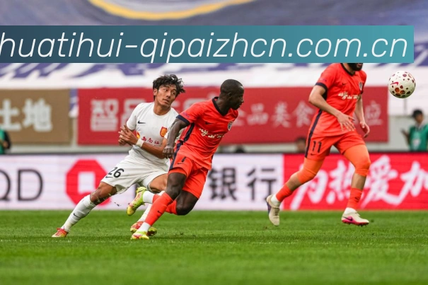 基普乔格领跑马拉松时代传奇从奥运赛场到人类极限突破的田径征程解析:最新赛事动态与深度分析 基普乔格领跑马拉松时代传奇从奥运赛场到人类极限突破的田径征程解析:最新赛事动态与深度分析